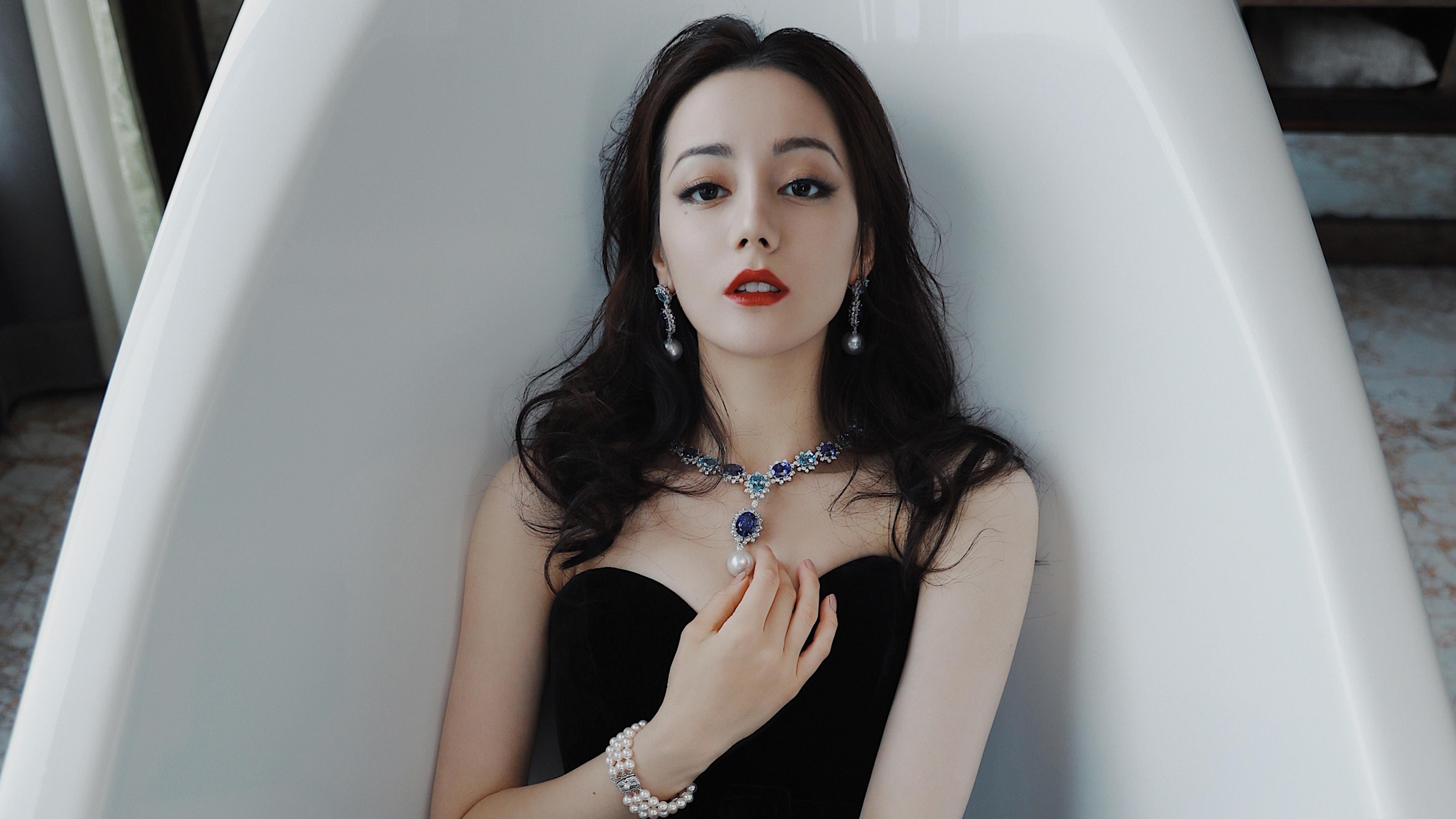 未竟的对决，伦纳德在撕裂之城的夜晚扛起另一个时空的剧本